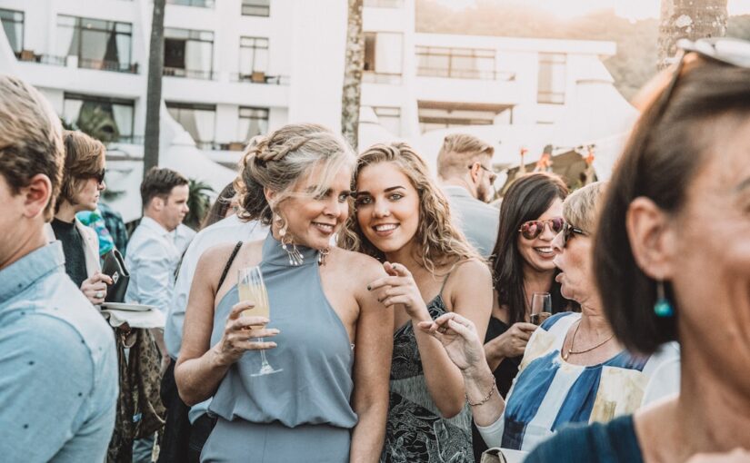 Bedrijfsfeest organiseren? Zo breng je concept, locatie en catering samen